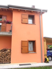 Serramenti in legno, clicca per ingrandire.